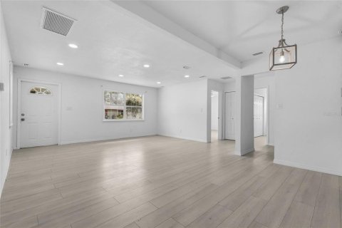 Casa en venta en Sarasota, Florida, 3 dormitorios, 140.84 m2 № 2383681 - foto 11