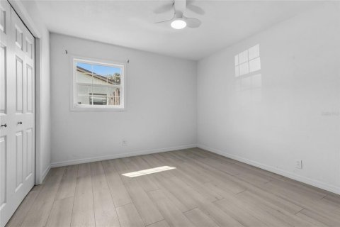 Casa en venta en Sarasota, Florida, 3 dormitorios, 140.84 m2 № 2383681 - foto 27