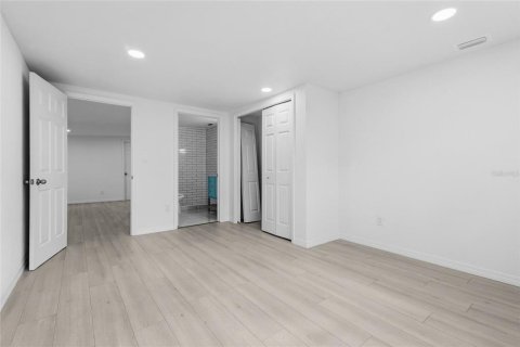 Casa en venta en Sarasota, Florida, 3 dormitorios, 140.84 m2 № 2383681 - foto 19