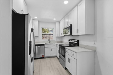 Casa en venta en Sarasota, Florida, 3 dormitorios, 140.84 m2 № 2383681 - foto 14