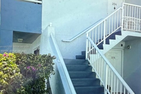 Купить кондоминиум в Майами, Флорида 1 спальня, 58.53м2, № 2024020 - фото 4