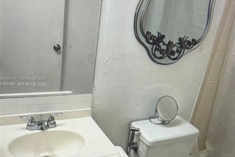 Купить кондоминиум в Майами, Флорида 1 спальня, 58.53м2, № 2024020 - фото 8