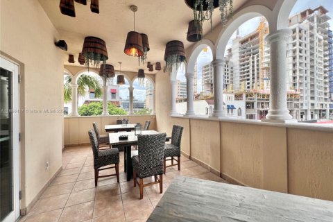 Commercial property in Coral Gables, Florida № 1881556 - photo 30