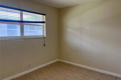 Apartamento en alquiler en Dania Beach, Florida, 2 dormitorios, 217.02 m2 № 2169960 - foto 5