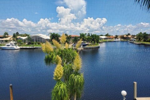 Снять в аренду кондоминиум в Пунта-Горда, Флорида 2 спальни, 96.99м2, № 1846570 - фото 4
