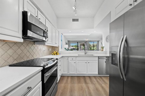 Condominio en venta en Longboat Key, Florida, 2 dormitorios, 147.71 m2 № 2330383 - foto 3