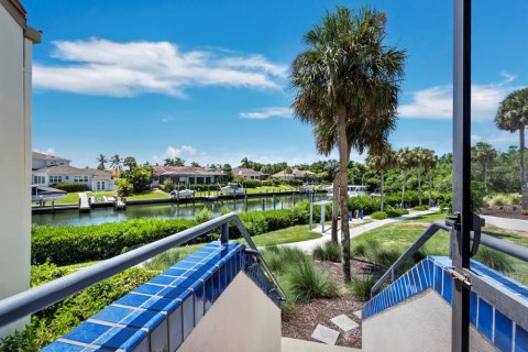 Condominio en venta en Longboat Key, Florida, 2 dormitorios, 147.71 m2 № 2330383 - foto 14