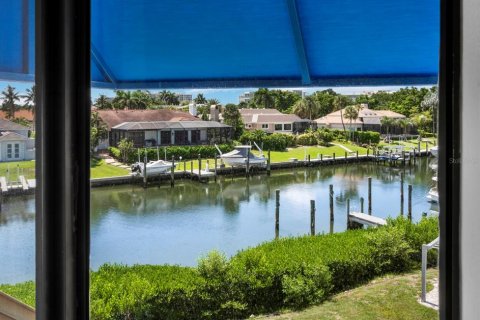 Condominio en venta en Longboat Key, Florida, 2 dormitorios, 147.71 m2 № 2330383 - foto 19