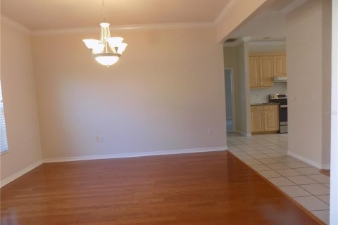 House in Gainesville, Florida 3 bedrooms, 167.5 sq.m. № 2231727 - photo 8