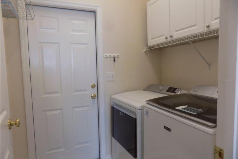 House in Gainesville, Florida 3 bedrooms, 167.5 sq.m. № 2231727 - photo 30