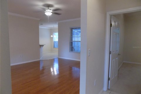 House in Gainesville, Florida 3 bedrooms, 167.5 sq.m. № 2231727 - photo 13