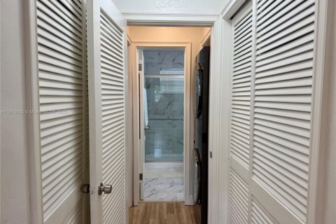 Copropriété à vendre à Lauderhill, Floride: 1 chambre, 67.82 m2 № 1971948 - photo 9