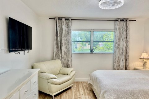 Copropriété à vendre à Lauderhill, Floride: 1 chambre, 67.82 m2 № 1971948 - photo 8