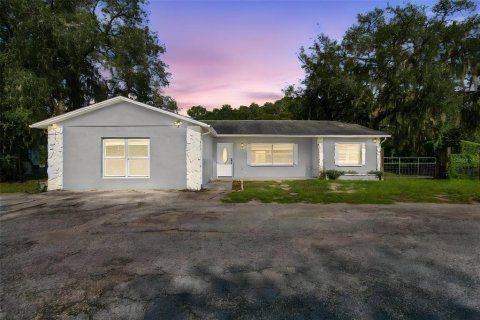 Villa ou maison à New Port Richey, Floride 4 chambres, 213.21 m2 № 2366898
