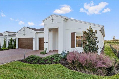 House in Tavares, Florida 3 bedrooms, 231.33 sq.m. № 2200741 - photo 25
