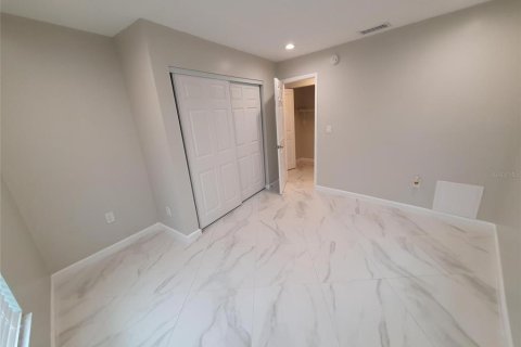 Villa ou maison à louer à Palm Harbor, Floride: 2 chambres, 92.9 m2 № 1911878 - photo 6
