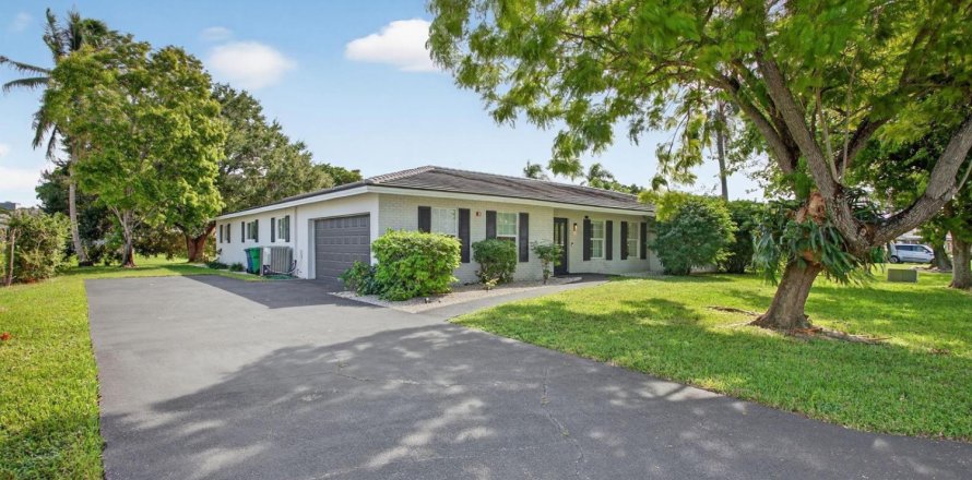 Villa ou maison à Coral Springs, Floride 5 chambres, 215.53 m2 № 2186551