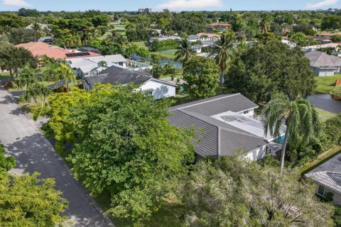 Villa ou maison à vendre à Coral Springs, Floride: 5 chambres, 215.53 m2 № 2186551 - photo 19