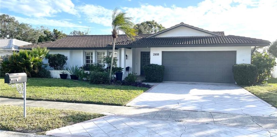 Casa en Sarasota, Florida 4 dormitorios, 165.46 m2 № 1108601