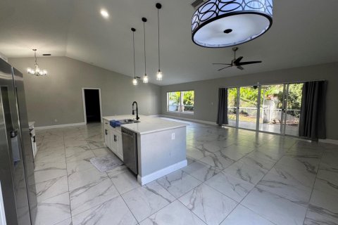 Villa ou maison à vendre à Boca Raton, Floride: 3 chambres, 184.32 m2 № 2250762 - photo 11