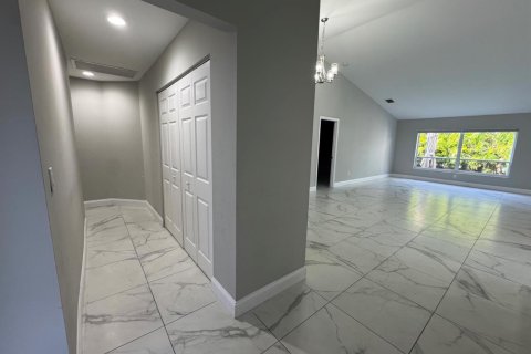 Villa ou maison à vendre à Boca Raton, Floride: 3 chambres, 184.32 m2 № 2250762 - photo 10