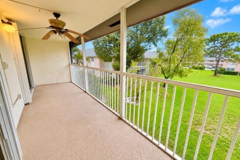 Condo in Jupiter, Florida, 2 bedrooms № 2401245 - photo 19