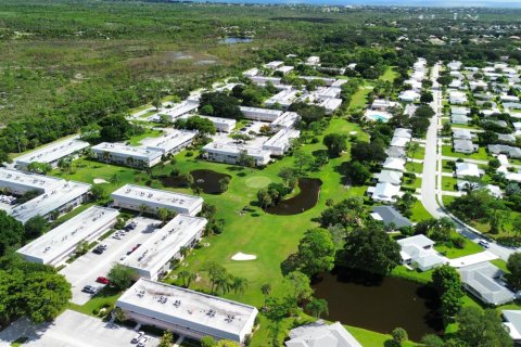 Condo in Jupiter, Florida, 2 bedrooms № 2401245 - photo 23
