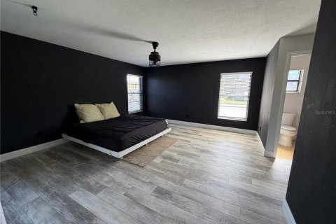 Townhouse in Fern Park, Florida 3 bedrooms, 143.16 sq.m. № 2383742 - photo 10