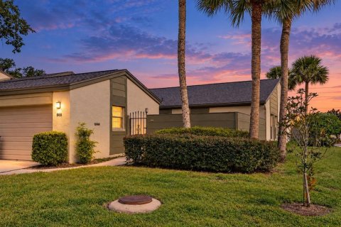 Townhouse in Fern Park, Florida 3 bedrooms, 143.16 sq.m. № 2383742