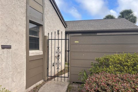 Townhouse in Fern Park, Florida 3 bedrooms, 143.16 sq.m. № 2383742 - photo 20