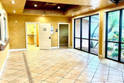 Снять в аренду коммерческую недвижимость в Себринг, Флорида 959.31м2, № 1820691 - фото 6