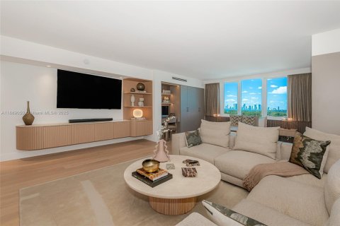 Copropriété à louer à Miami Beach, Floride: 70.61 m2 № 1941113 - photo 3