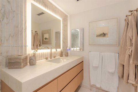 Copropriété à louer à Miami Beach, Floride: 70.61 m2 № 1941113 - photo 30
