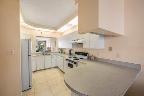 Condominio en venta en Saint Pete Beach, Florida, 2 dormitorios, 117.52 m2 № 1251945 - foto 11