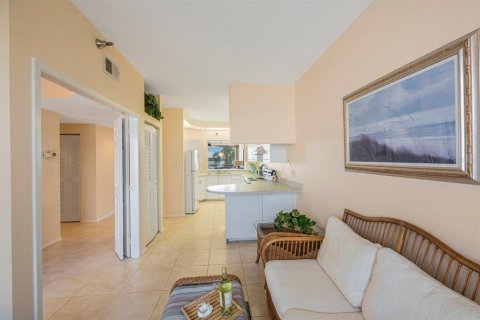 Condominio en venta en Saint Pete Beach, Florida, 2 dormitorios, 117.52 m2 № 1251945 - foto 10