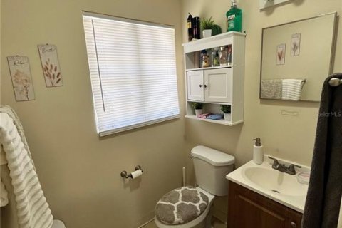 Immobilier commercial à vendre à Bradenton, Floride: 4 chambres, 141.95 m2 № 1743035 - photo 5
