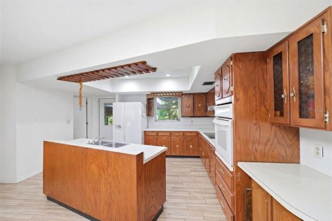 House in New Port Richey, Florida 2 bedrooms, 165.27 sq.m. № 2107713 - photo 16