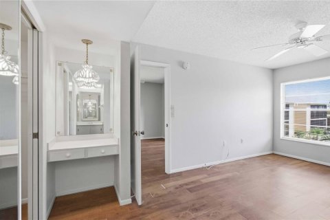 Copropriété à vendre à Bradenton, Floride: 2 chambres, 87.98 m2 № 2147680 - photo 20