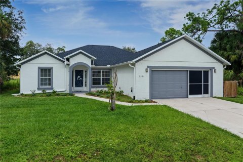 Villa ou maison à North Port, Floride 3 chambres, 177.35 m2 № 2408351