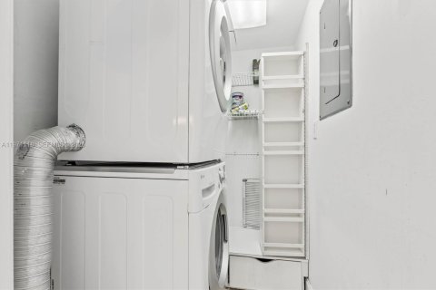 Купить кондоминиум в Уэст-Палм-Бич, Флорида 2 спальни, 175.49м2, № 2090560 - фото 26