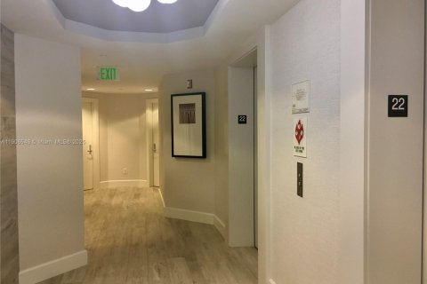 Condominio en alquiler en Aventura, Florida, 3 dormitorios, 173.26 m2 № 1964897 - foto 15