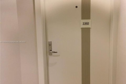 Condominio en alquiler en Aventura, Florida, 3 dormitorios, 173.26 m2 № 1964897 - foto 16