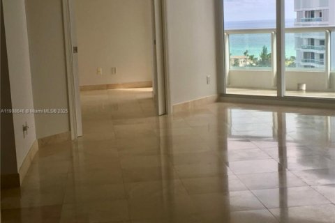 Condominio en alquiler en Aventura, Florida, 3 dormitorios, 173.26 m2 № 1964897 - foto 13