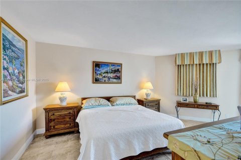 Condo in Aventura, Florida, 2 bedrooms  № 1953198 - photo 30