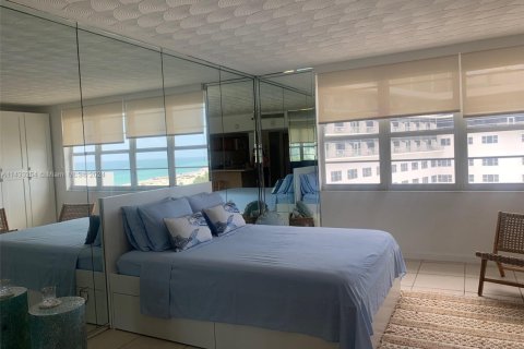 Copropriété à louer à Miami Beach, Floride: 51.1 m2 № 1939543 - photo 16