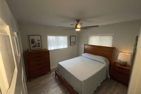 Casa en alquiler en Clearwater, Florida, 2 dormitorios, 111.48 m2 № 569323 - foto 10