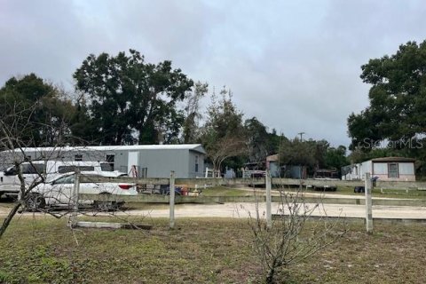 Commercial property in Alachua, Florida 19 bedrooms, 714.05 sq.m. № 2097974 - photo 3