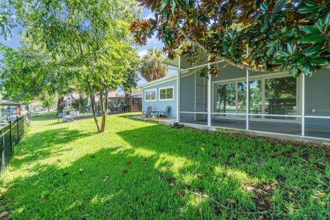 Casa en venta en Tavares, Florida, 3 dormitorios, 191.01 m2 № 1877150 - foto 30