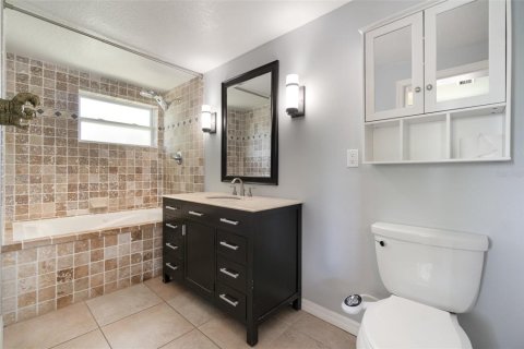 Casa en venta en Tavares, Florida, 3 dormitorios, 191.01 m2 № 1877150 - foto 18