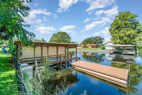 Casa en venta en Tavares, Florida, 3 dormitorios, 191.01 m2 № 1877150 - foto 28